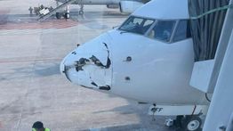 Hidung Pesawat Garuda Rusak Usai Mendarat di Pekanbaru, Penumpang Selamat