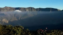 Badan Geologi Naikkan Status Gunung Tambora Jadi Waspada