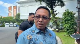 Hasan Nasbi Diundang Rapat di Istana