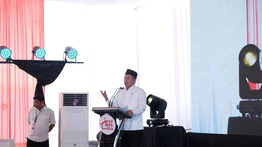 Menkop Dorong Penerima Bansos Jadi Anggota Koperasi Merah Putih untuk Perkuat Ekonomi Desa