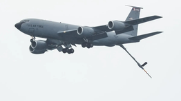 Pesawat Pengisian Bahan Bakar Milik AS Jatuh di Irak Barat