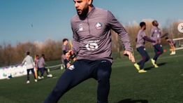 Lille takluk 0-1 dari Aston Villa, Calvin Verdonk Tak Diturunkan