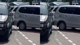 Parkir Liar di Monas Ditindak Tegas, Dishub Jakarta Kempesi Ban Kendaraan