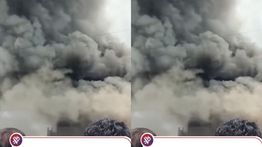 VIDEO: Dua Rumah Mewah Terbakar Hebat di Lampung
