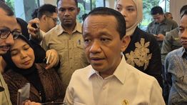 Bahlil Minta Rakyat Bijak Pakai BBM dan LPG: Sekalipun Ada Duit, Barang Harus Rebut dengan Negara Lain