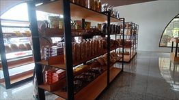 Libur Lebaran Untungkan UMKM, Timus Goreng Karanganyar hingga Nanas Subang Diburu Pemudik