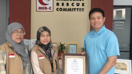 Wujud Kepedulian Menjelang Waisak, Jandi Mukianto Berdonasi untuk Warga Gaza melalui MER-C