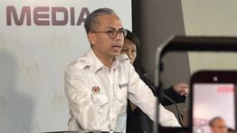 Malaysia Terapkan WFH untuk Hemat BBM, ASN Bisa Kerja dari Ponsel