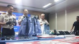 13 WN Jepang Pelaku Scamming Ditangkap dari 3 Rumah di Sentul City, Segera Dideportasi