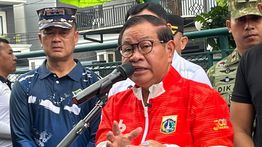 Pramono Siapkan Pasukan Khusus Ikan Sapu-Sapu di Jakarta