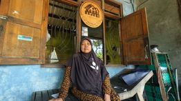 Tangis Haru Sukinem: Berkat MBG, Omzet Pabrik Tahu Miliknya Naik Dua Kali Lipat