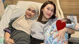 Adik Ayu Ting Ting Melahirkan Anak Ketiga