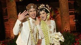 El Rumi dan Syifa Hadju akan Gelar Intimate Wedding di Bali