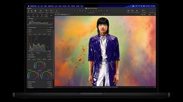 Apple Kembangkan MacBook Ultra dengan Layar OLED dan Fitur Sentuh
