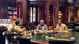 Pertemuan dengan PPATK, Prabowo Fokus Evaluasi Transaksi Keuangan dan Perkuat Pengawasan Aliran Dan