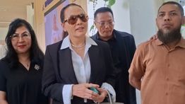 Fitri Salhuteru Laporkan Produk Skincare Milik Doktif ke BPOM