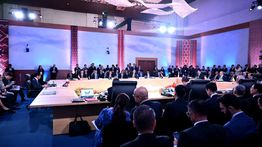Hadiri Sesi Pleno KTT Ke-48 ASEAN, Prabowo Serukan ASEAN Perkuat Persatuan dan Perdamaian Kawasan