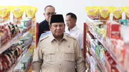MBG Berhasil Dongkrak Ekonomi Desa, Prabowo: Uang Beredar Capai Rp10,8 Miliar