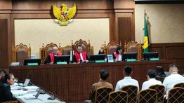 Delapan Terdakwa Korupsi LPEI Didakwa Rugikan Negara Hampir Rp1 Triliun