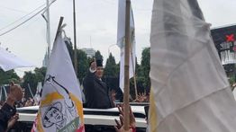 Momen Prabowo Sapa Massa Aksi Tani Merdeka dan APPSI