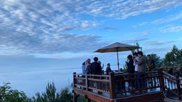 Toraja Utara Punya Negeri di Atas Awan To'Tombi