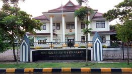 Kisah Pilu 2 Anak Yatim di Karawang, Hak Warisan Peninggalan Ayah Digugat Bibi
