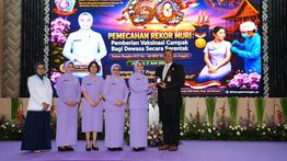 IKKT Pragati Wira Anggini Pecahkan Rekor MURI Lewat Vaksinasi Campak Dewasa Serentak