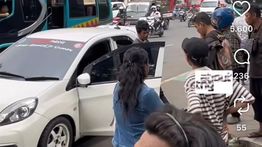 Pria Tewas Usai Turun dari Mobilnya, Terkapar di Jalanan Tangerang