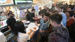 Festival Makanan Halal Korea Selatan Sukses Digelar di Bandung