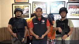 Polisi Tangkap Pasutri Pengedar Sabu di Bekasi