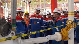 Komisaris Utama Pertamina Tinjau Keandalan Pasokan Energi di Nusa Tenggara Timur