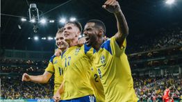 Swedia Bantai Tunisia Skor 5-1