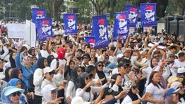 Petani hingga Emak-emak Pasang Badan Tolak Penghapusan MBG: "Kakak Mahasiswa, Jangan Rampas Hak Kami!"
