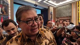 Airlangga Akui Pemadaman Bergilir Tekan Ekonomi, Ditargetkan Pulih Bulan Ini