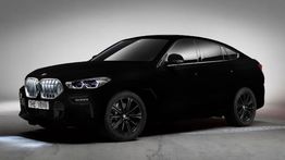 China Kembangkan Cat Hitam Ultra Pekat yang Serap 99,9% Cahaya, Saingi Vantablack Milik BMW