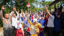 Apresiasi Kreativitas Siswa, Prabowo Berikan Bantuan Alat Drumben untuk SDN Tegalega