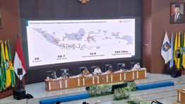 Luhut Targetkan Digitalisasi Bansos Berlaku Nasional Mulai Oktober 2026