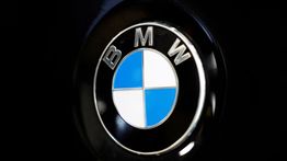 Ferrari dan BMW Ikuti Tesla Beralih ke Kabel Aluminium, Ini Alasannya