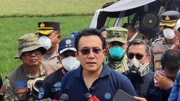 KLH Ungkap Penyebab Kebakaran TPA Jatiwaringin Sulit Dipadamkan