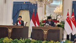 Di Hadapan PM Singapura, Prabowo: Setiap Sengketa Harus Diselesaikan Secara Damai