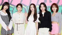 Comeback Spesial! Red Velvet Resmi Umumkan Mini Album Velvet Summer