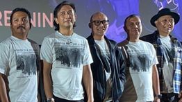 Sal Priadi Ungkap Rasa Haru Terlibat di Konser Padi Reborn Dua Delapan