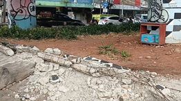 Pagar Besi Taman Flyover Kampung Melayu Hilang Dicuri