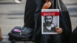 Lautan Pelayat Padati Teheran untuk Prosesi Pemakaman Ali Khamenei
