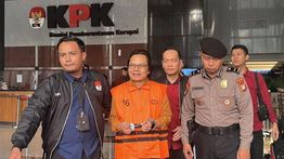 KPK Resmi Tahan Eks Sekjen MPR Ma'ruf Cahyono dalam Kasus Dugaan Gratifikasi