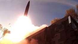 Iran Klaim Luncurkan 10 Rudal Balistik Hantam Pusat Komando AS di Timteng