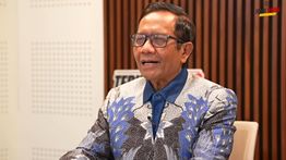 Mahfud MD Soroti Penyerahan Penyidikan Kasus Febrie Adriansyah ke Kejagung