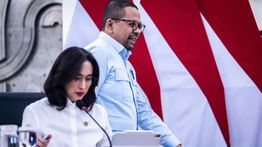 Menpar Bahas Investasi Venue Konser Bersama Danantara untuk Perkuat Industri Event
