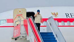 Prabowo Bertolak ke Jawa Timur Pimpin Panen Raya Serentak Tebu, Padi, dan Kedelai di 43 Titik Seluruh Indonesia