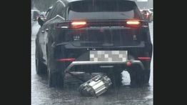Video Komponen Mobil Listrik BYD Terlepas Saat Terjang Banjir Jadi Sorotan